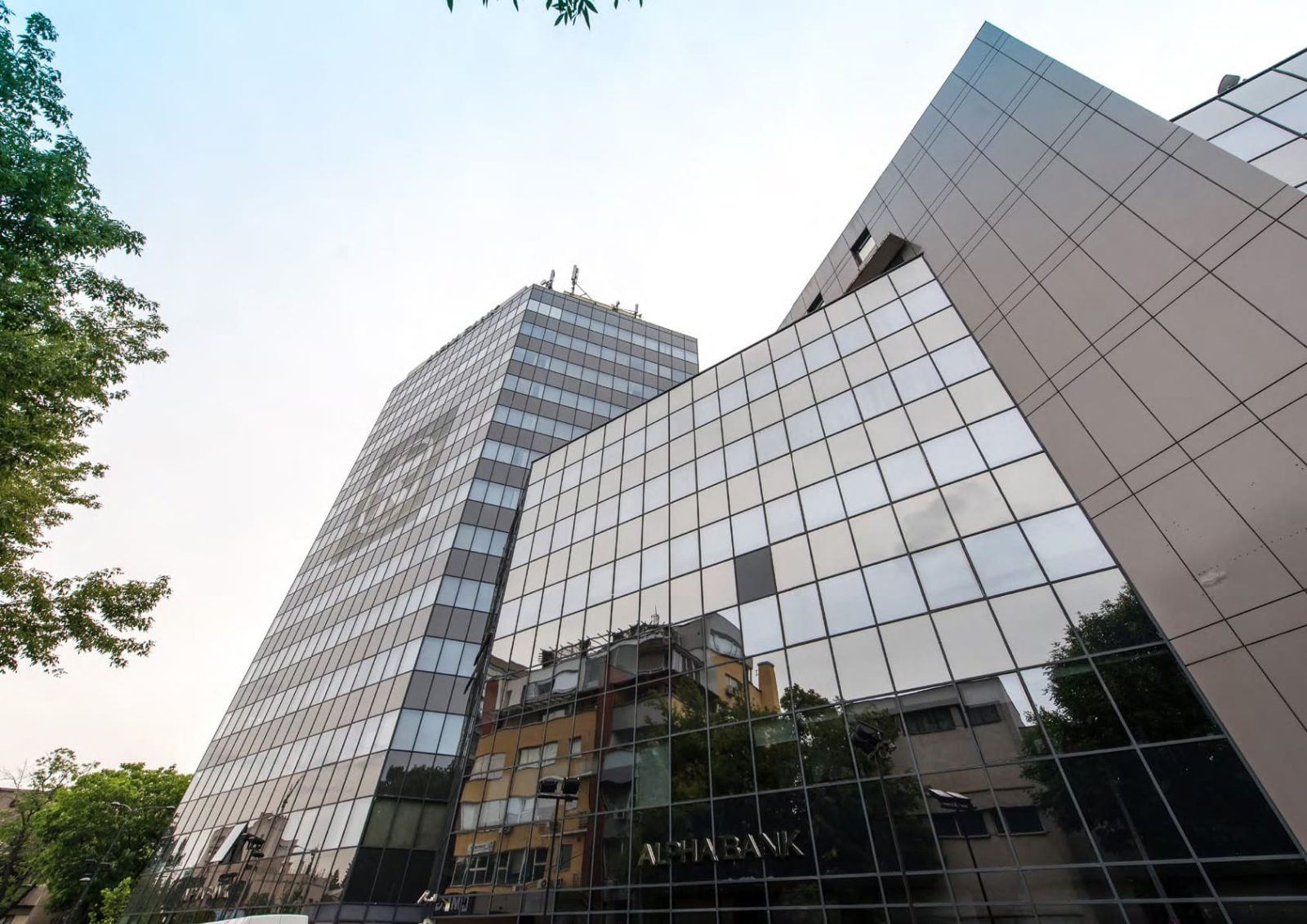 Global Vision achiziționează două clădiri de birouri în zona Primăverii
