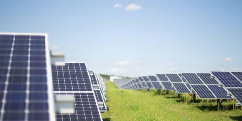 Proiecte de energie regenerabilă în România: 113,5 GW aprobate, dar puține ajung la finalizare