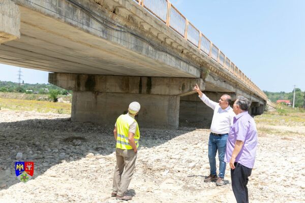 Lucrări de peste 15 milioane de euro pentru patru poduri în Vrancea