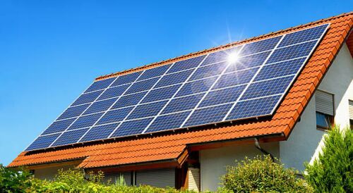 Prosumatorii din România și stocarea energiei: creșteri semnificative în 2026