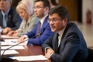 Ministerul Mediului lanseaza un program de finantare pentru proprietarii de case, destinat eficientei energetice
