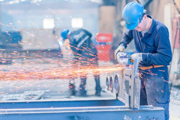 Preturile aluminiului cresc din cauza ofertei globale in scadere