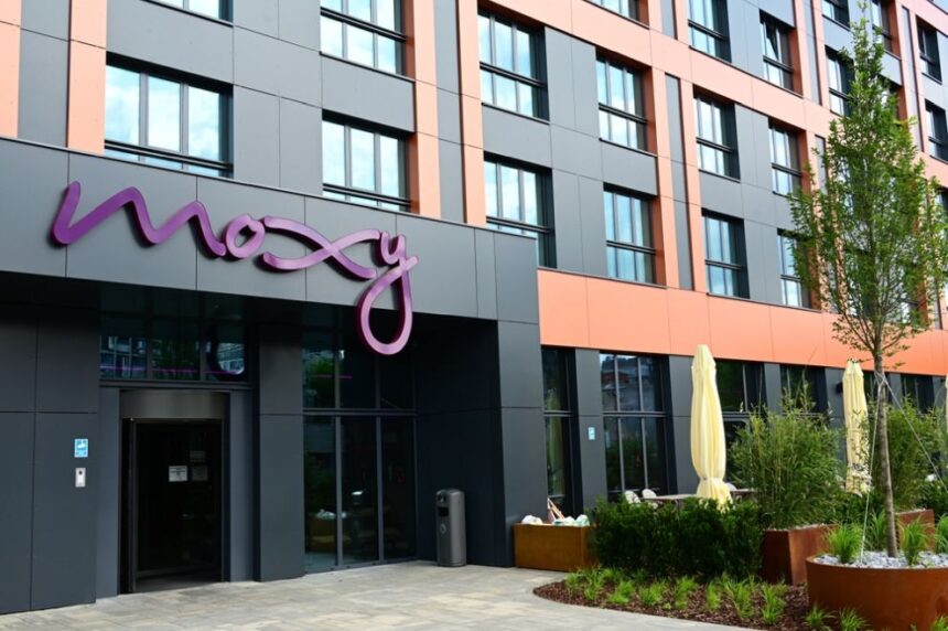Marriott aduce brandul Moxy la Brașov: hotel de 174 de camere pe Calea Făgărașului