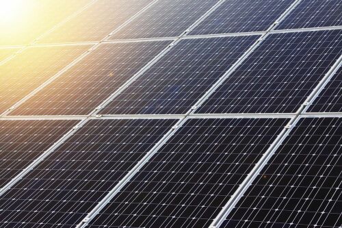 Una din solutii pentru energie mai ieftina ar fi protectie impotriva variatiilor de pret