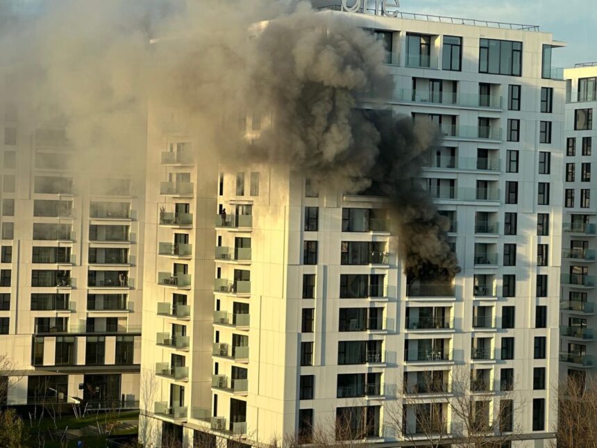 Reprezentantii One United Properties sustin ca incendiul din One Cotroceni Park a pornit de la o lumanare aprinsa lasata nesupravegheata