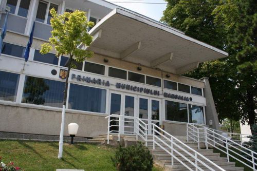 Primarul Mangaliei, arestat preventiv pentru mita legata de documente urbanistice