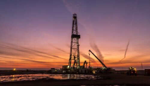 Banca Mondiala estimeaza evolutia pretului petrolului