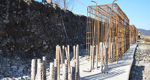 Alternativa rutiera la DN1 Valea Prahovei a ajuns la stadiul de 12%