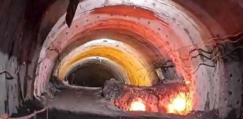 In aceasta iarna, tunelurile sunt principalul front de lucru pentru constructorii de autostrazi