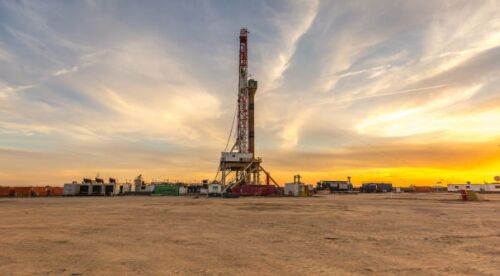 Pretul mediu al petrolului ar putea creste cu 10 dolari pe baril