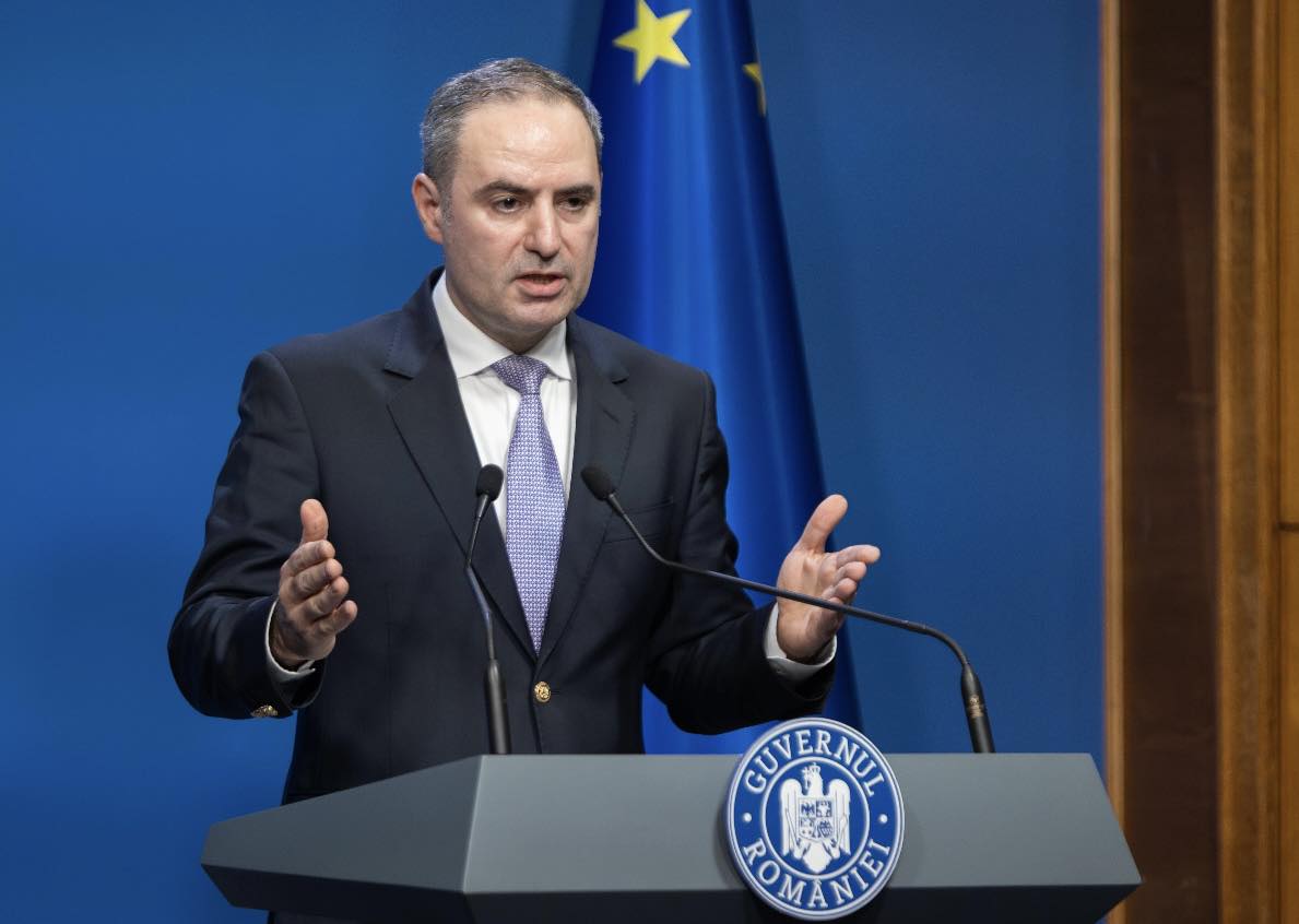 Ministrul Nazare: Deficitul bugetar a fost redus la jumatate pe primul trimestru